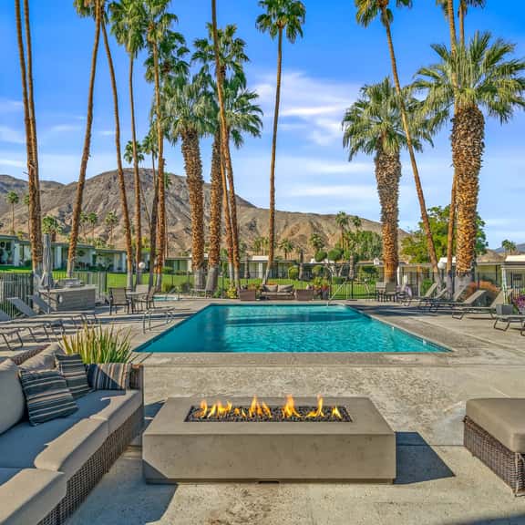Desert Elegance Off El Paseo - Image 1